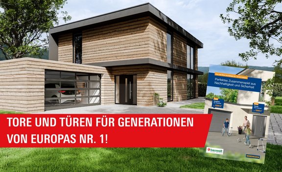 Modernes Einfamilienhaus mit Holzfassade, großem Garagentor und Haustür von Hörmann. Im Vordergrund Werbeplakat zur Aktion „Tore und Türen für Generationen“ mit Aktionspreisen für Garagentore (ab 1.099 €) und Haustüren (ab 1.999 €). Schriftzug: „Tore und Türen für Generationen – von Europas Nr. 1!“